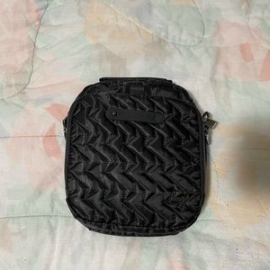 Lug Skeeter in midnight black in EUC